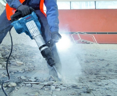 Как демонтировать бетонную стяжку?